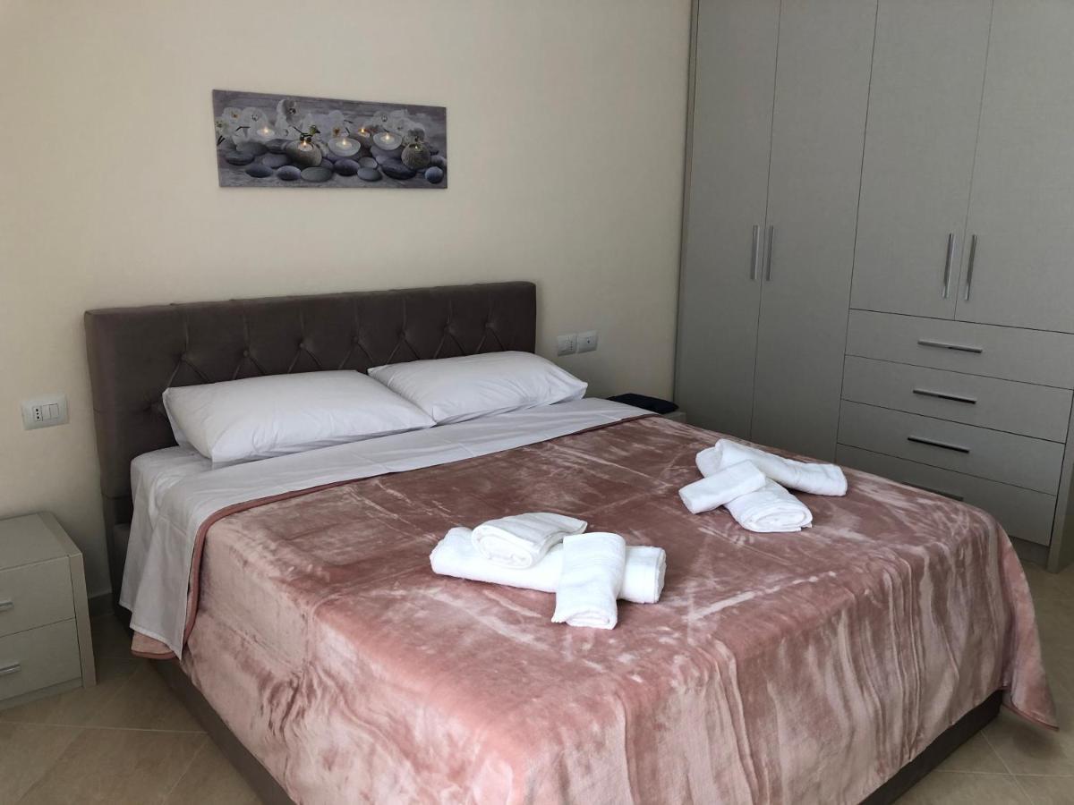 Rooftop Apartments Lungomare Vlore Luaran gambar