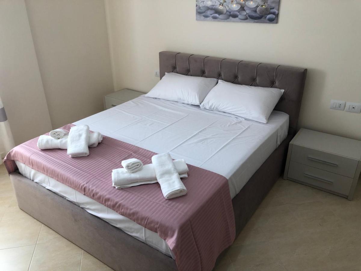 Rooftop Apartments Lungomare Vlore Luaran gambar