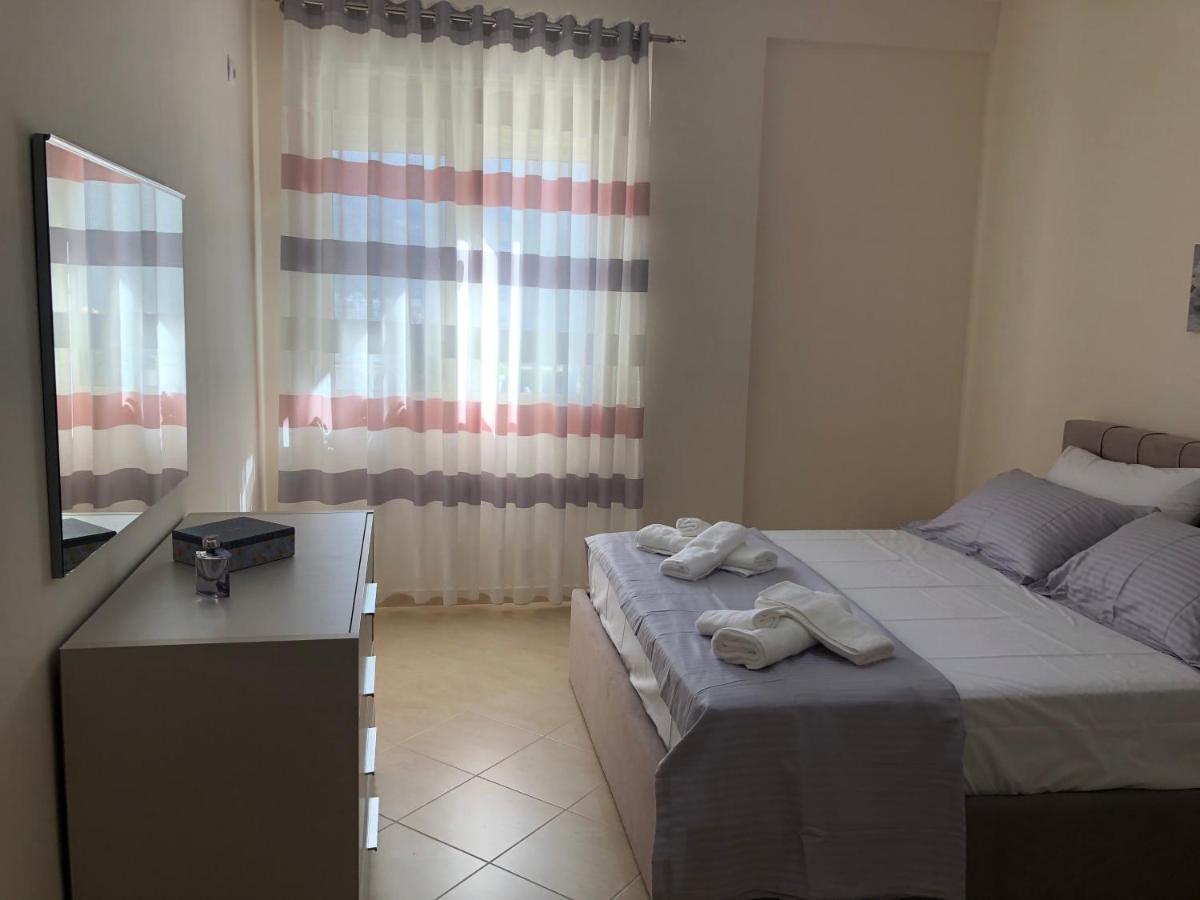 Rooftop Apartments Lungomare Vlore Luaran gambar