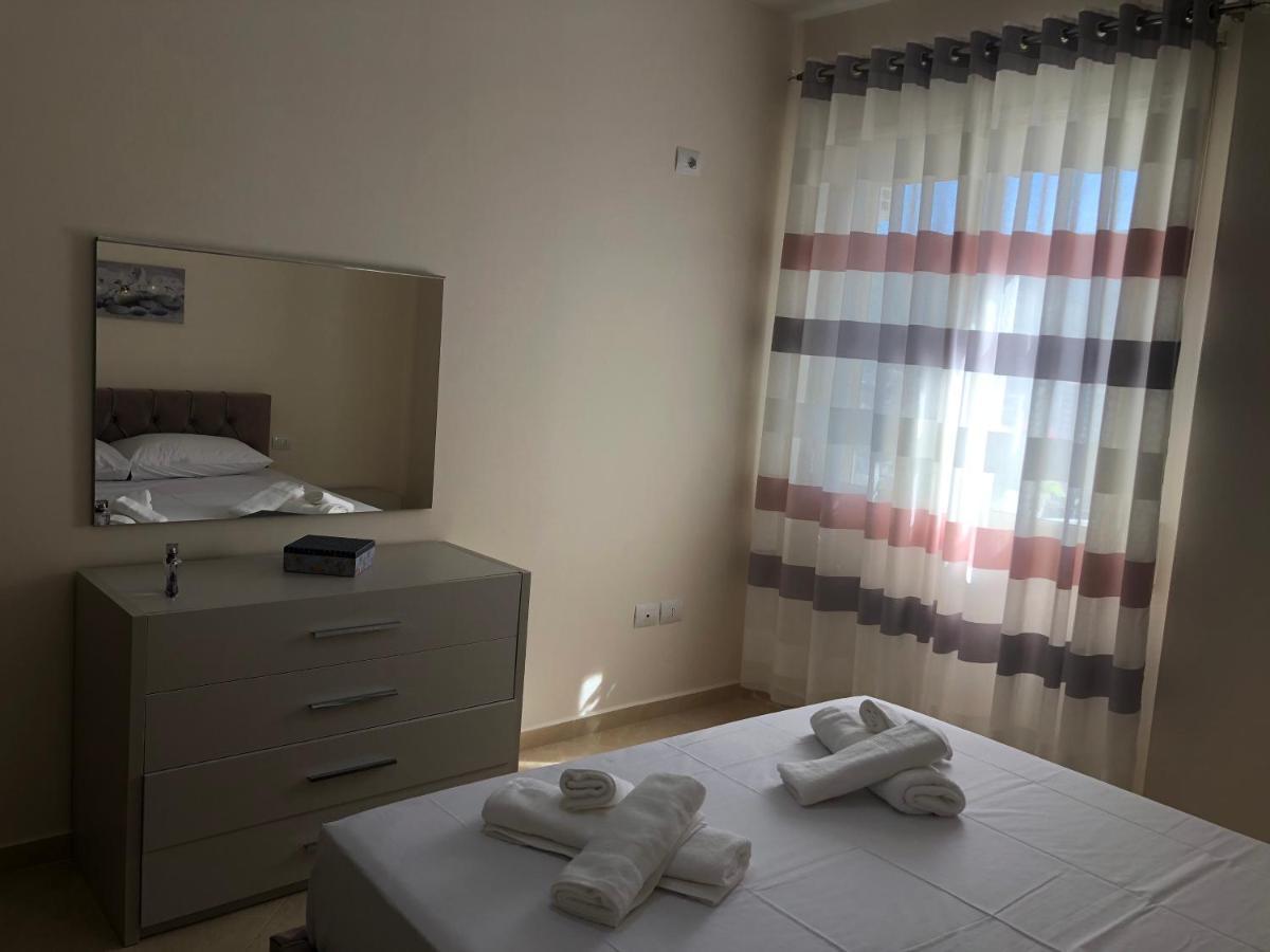 Rooftop Apartments Lungomare Vlore Luaran gambar